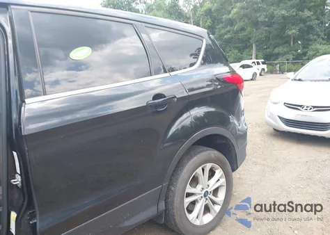 2019 Ford Escape Se from USA, damaged, VIN 1FMCU9GD8KUB75490
